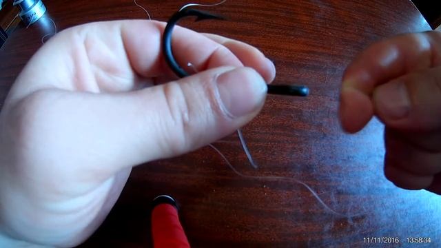 Как привязать крючок к леске видео 3 Способа + Bonus Урок № 2 смотреть онлайн