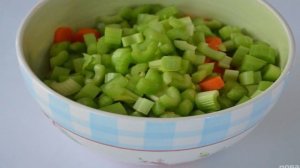 Cалат из сельдерея и моркови