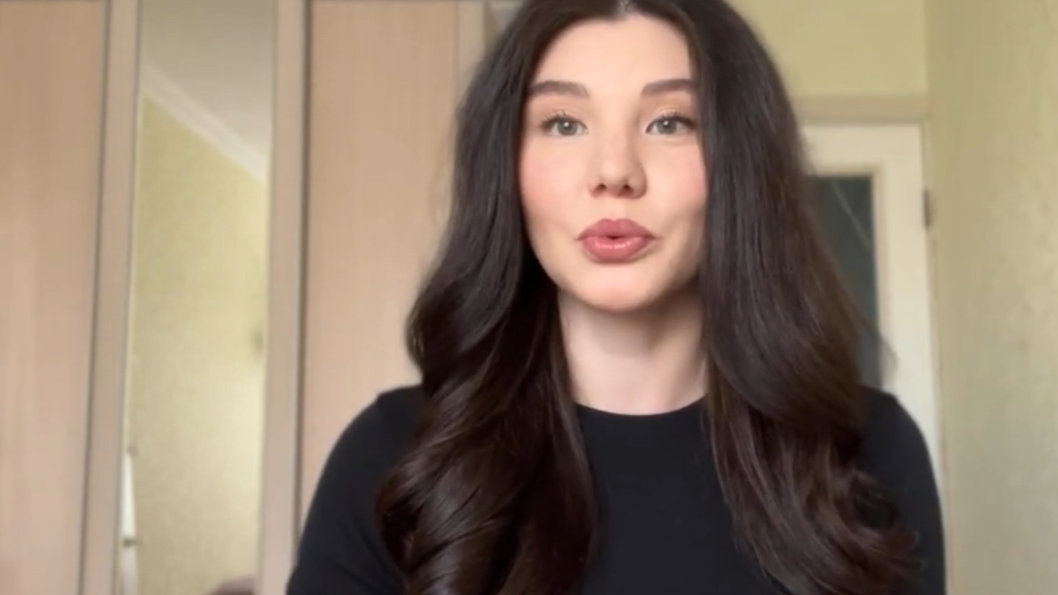 Визитка Лины, участницы конкурса "Мисс Аврелиан".