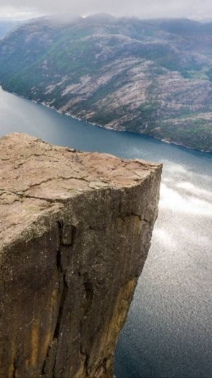 Мой монтаж продвигается в вверх!!!