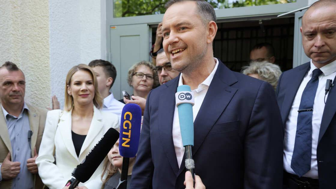 ЦИК подтвердил победу Навроцкого во втором туре выборов президента Польши