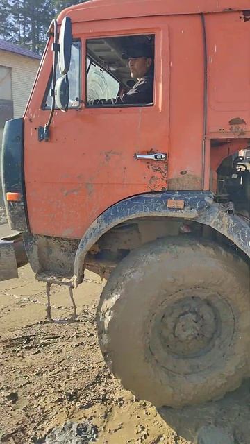 утреннее движение на строике смотреть онлайн