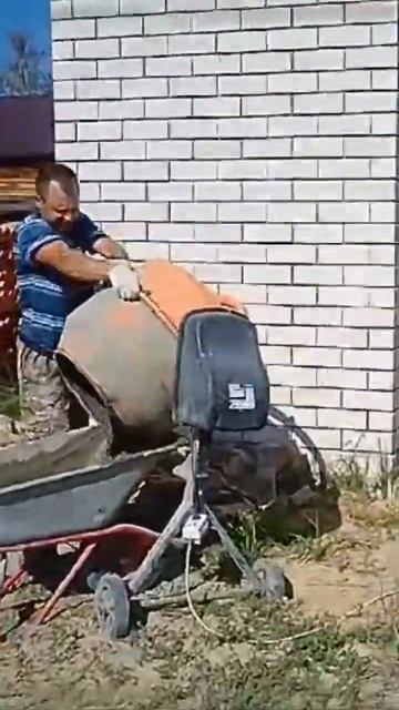 заливка стяжки пола смотреть онлайн