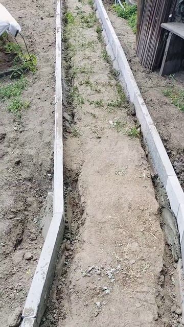 Укладка поребрика для дорожки закрытие углов. смотреть онлайн