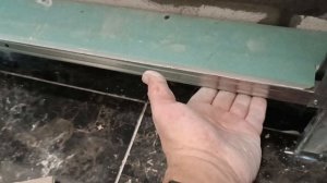 Монтаж экрана из гипсокартона для акриловой ванны