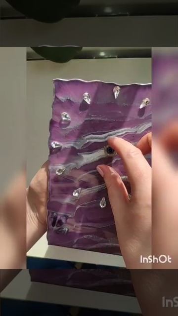 Создание необычных часов из эпоксидной смолы, часть 2 смотреть онлайн