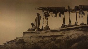 7. "Поющий Волк", трек с текстом из альбома "Погребальный Помост"