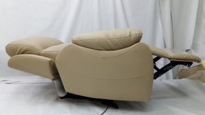 Видео с креслом-реклайнером в экокоже Линкольн 102