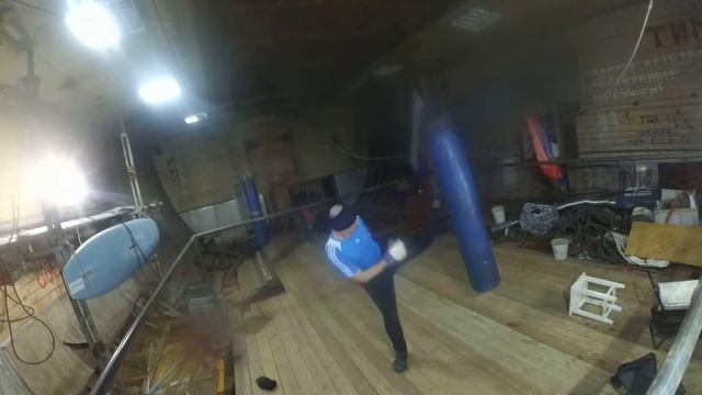 Зал БК нет отопления мне пофиг смотреть онлайн