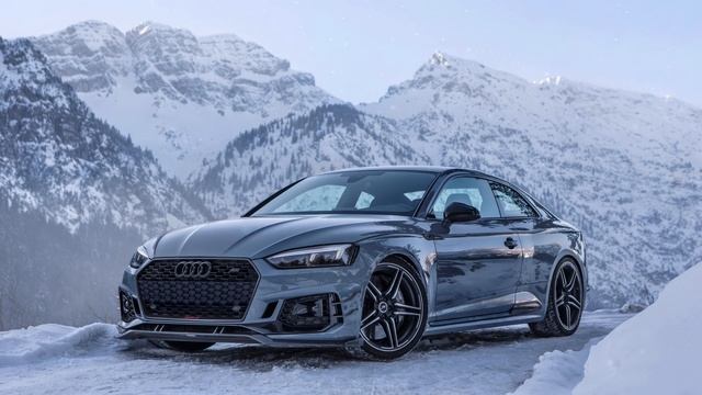 живые обои: Путешествие в Альпах  Traveling in the Alps   Audi RS5 R смотреть онлайн