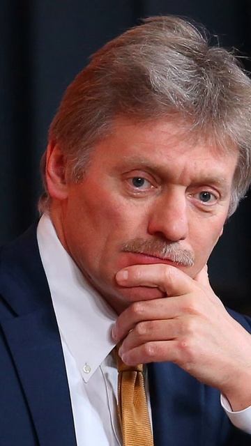 Песков не стал комментировать решение о возможном УДО смотреть онлайн