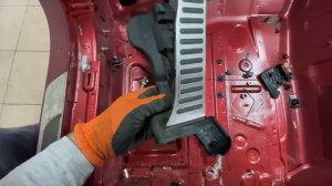 Как снять педаль газа Фольксваген замена на хром накл?