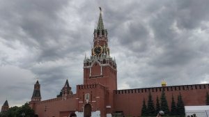 Звон красная площадь