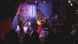 09. Yubu – No Woman, No Cry (Bob Marley) Live at Stray Dog, Novosibirsk, Russia. May 29, 2025