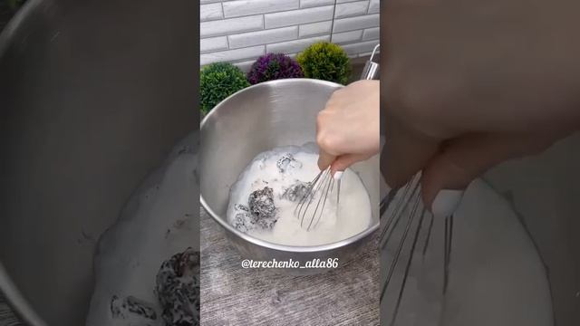 Карамельная девочка с кремом ириска😻
