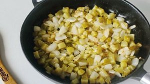 Азу с тушенкой