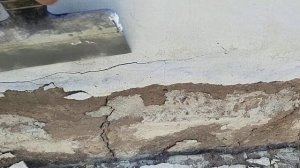 Штукатурка фасада саманного дома раствором извести и