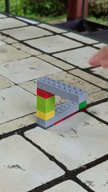 Лего иллюзия.