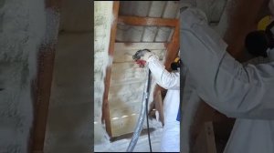 Напыление пенополиуретана дёшево и своими руками  #пе?