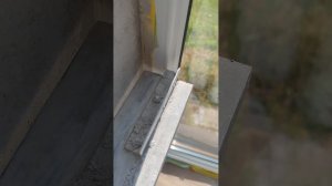 штукатурка откосов малкой по раме окна