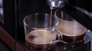 Кофеварка рожковая BBK BCM1500 черный/нержавеющая сталь, 20