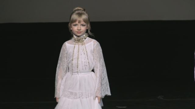 Отчетный показ "Студии моды и эстетики" by Elena Melyakina!