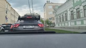 Город с высоты водительского кресла: красивые виды и доставка