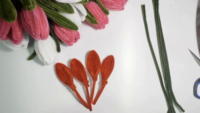ТЮЛЬПАНЫ ИЗ СИНЕЛЬНОЙ ПРОВОЛОКИ