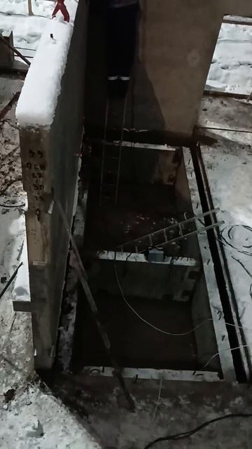 СТРОЙКА вход на первый этаж смотреть онлайн