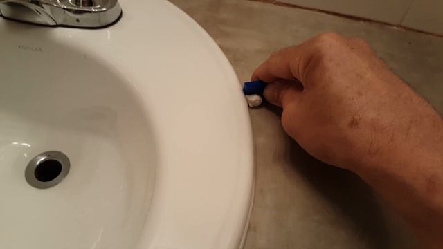 How to silicon a new sink. Силикон раковины смотреть онлайн