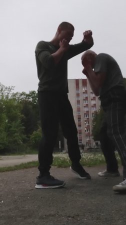 Нырок после бокового удара: защита