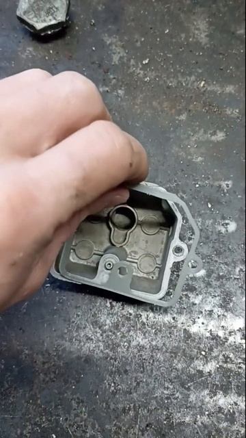 Улучшенная прокладка крышки карбюратора К-68 из полиур смотреть онлайн