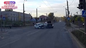 ДТП. Учитель наказал учителя на БМВ! Торопыги и Водятлы Июнь