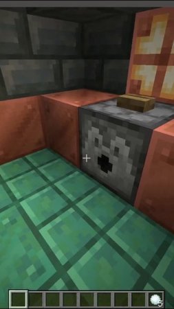 Смотрем данж в режиме наблюдателя в майнкрафт MineCreeper