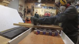 Как я делал шахматную доску из дерева и эпоксидной смо