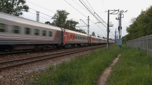 Электровоз ЭП2К с фирменным поездом "Вятка" Москва-Киров.