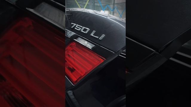 BMW 7Li Антихром переднего и заднего молдинга из-за ржавч смотреть онлайн