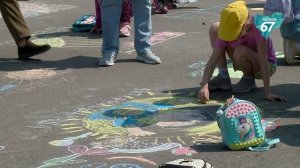 В Смоленске прошел традиционный детский конкурс рисунка на асфальте