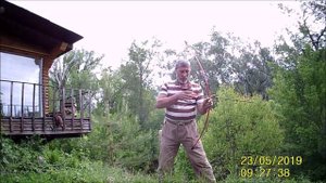 глухарь с закрытыми