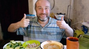 очень вкусный обед. мой жуткий страх сегодня. мукбанг. обжор. еда на камеру. диета. шизофрения.