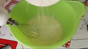 Шарлотка с яблоками