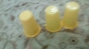 Фокус с пластиковыми стаканчиками