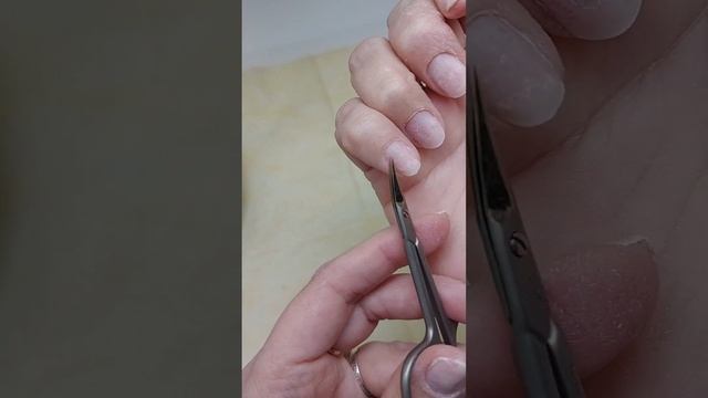 Наращивание ногтей себе левой рукой смотреть онлайн