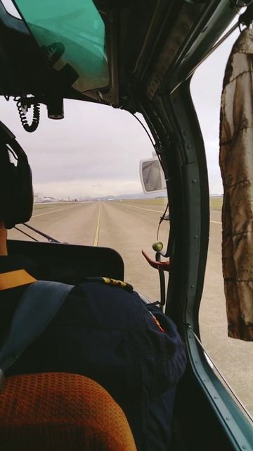 Вертолёт Ка 32А11ВС выход на взлётную полосу смотреть онлайн