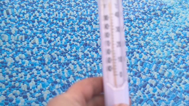 Наполняем бассейн водой в мае. Гуляем в парке "Белкин дом"