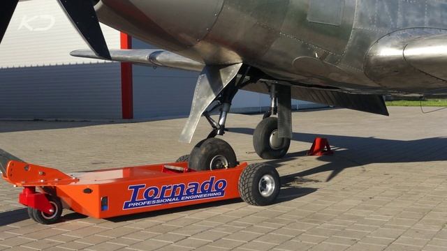 Буксировщик Tornado