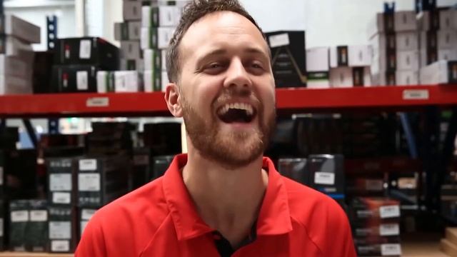 ЭТОТ МАНЯЩИЙ ЗАПАХ НОВОЙ КЛАВИАТУРЫ - BORED НА РУССКОМ