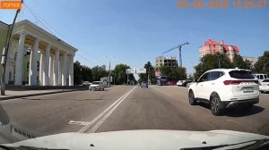 2 красных, 2 встречки  — один исполнитель 😡