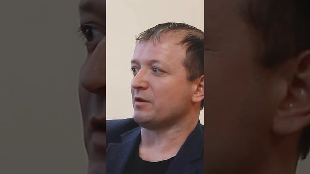 Кирпич? Почему Кирпич?✅ смотреть онлайн