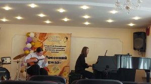 А.Вивальди.Концерт для скрипки   ля минор.1 часть.